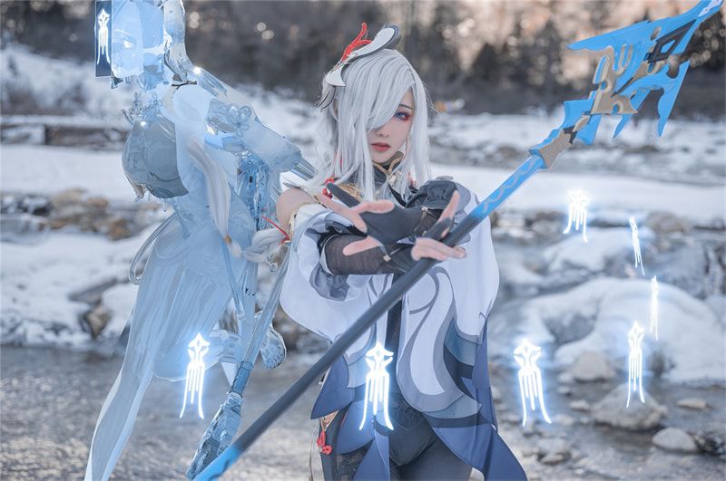 如月灰是谁？原神申鹤cos作品鉴赏