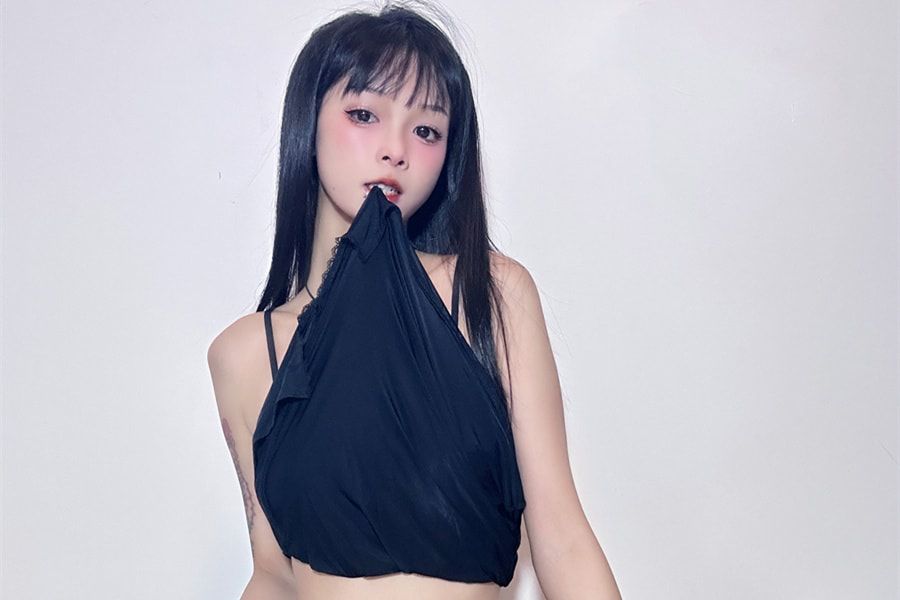 聂傲娇微密资源图片鉴赏，颜值超高新宠儿